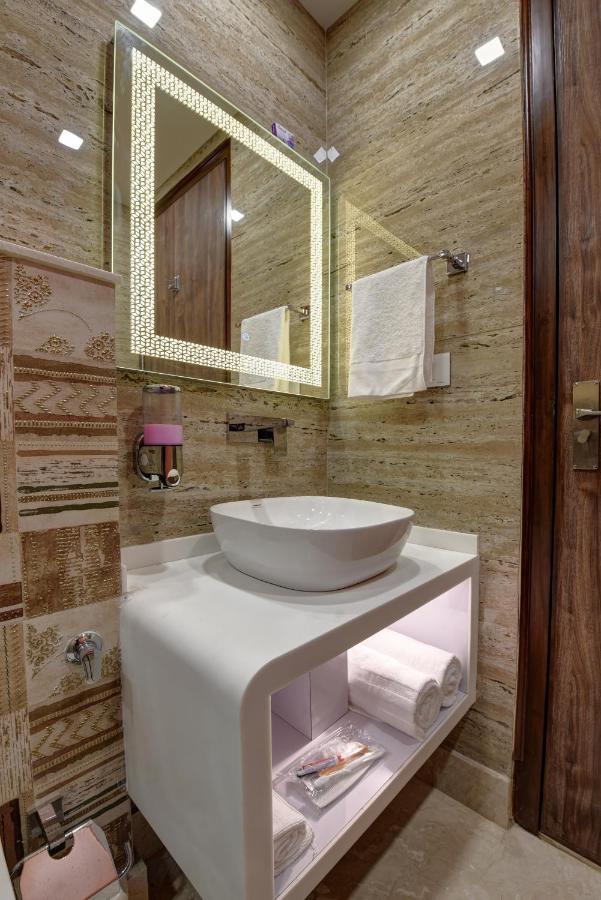 Golden Tree Hotell Noida Eksteriør bilde