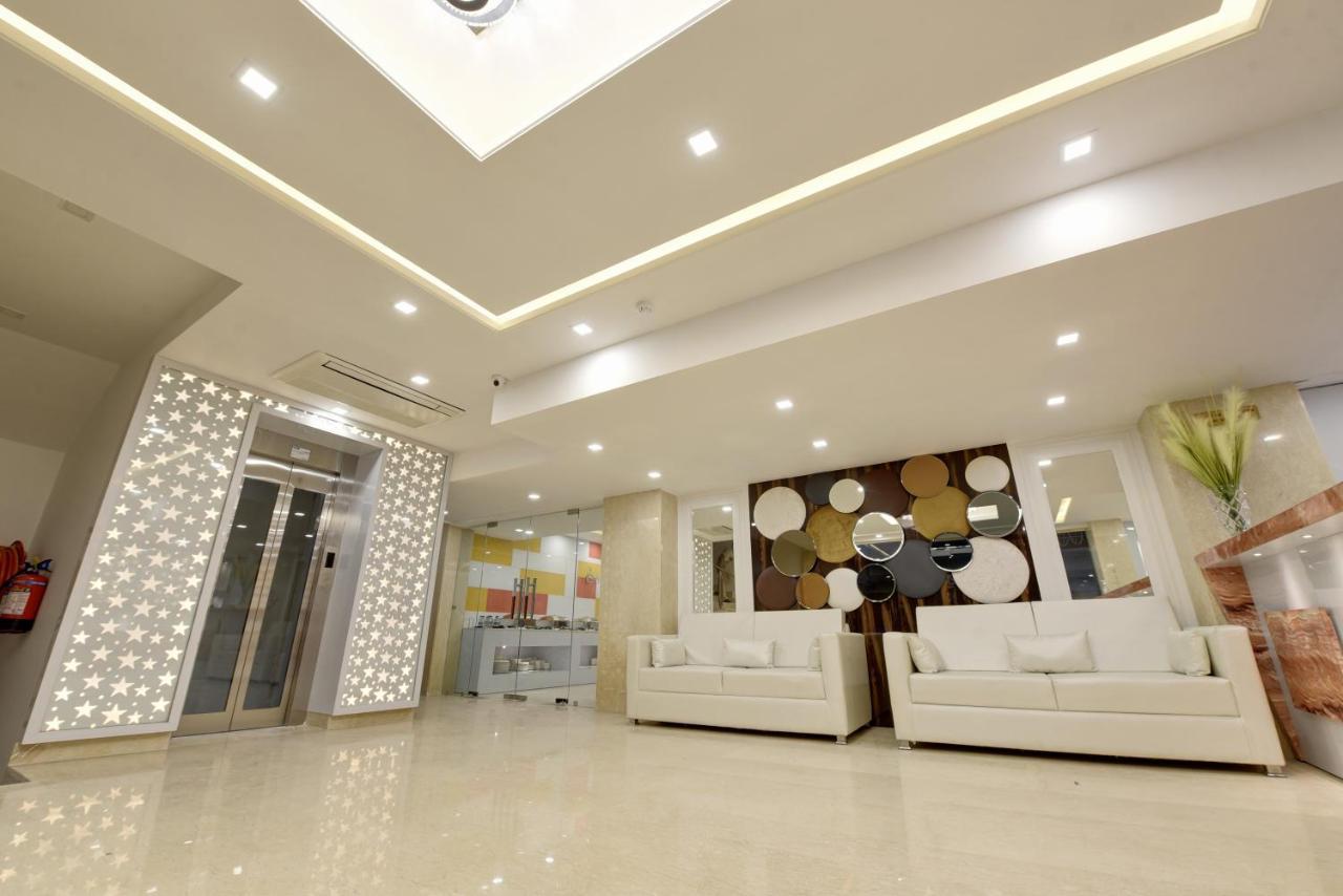 Golden Tree Hotell Noida Eksteriør bilde