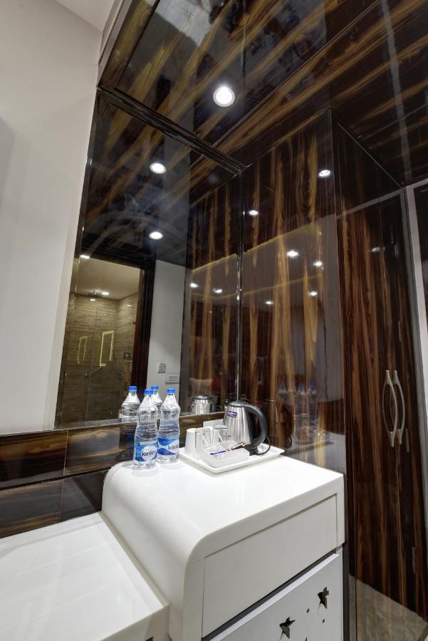 Golden Tree Hotell Noida Eksteriør bilde